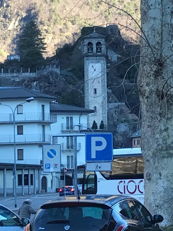 Bb Chiavenna Centro Storico Bed and Breakfast Buitenkant foto